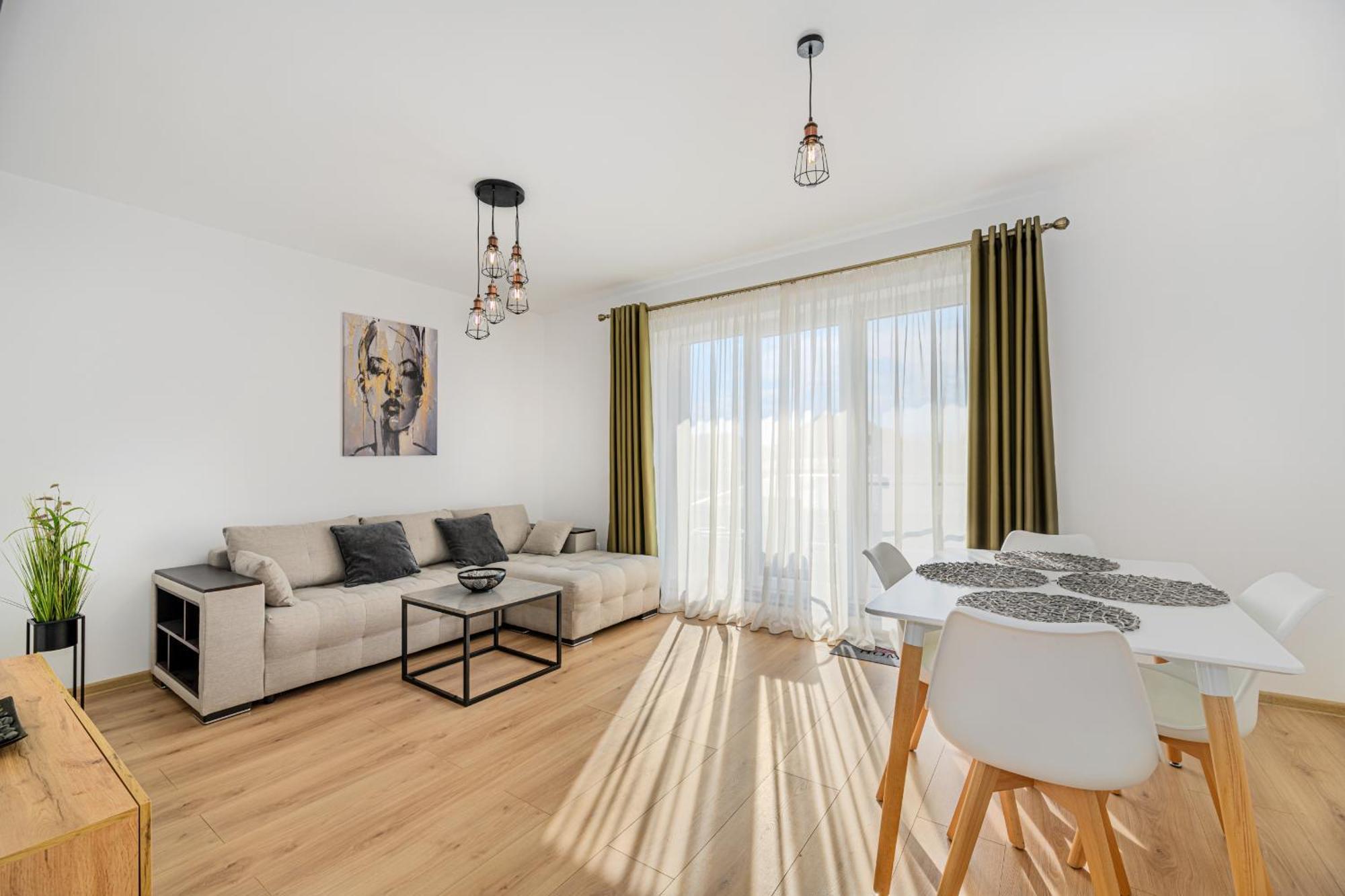 Luxury Landing Apartments Complex Qualis Brasov Exterior photo